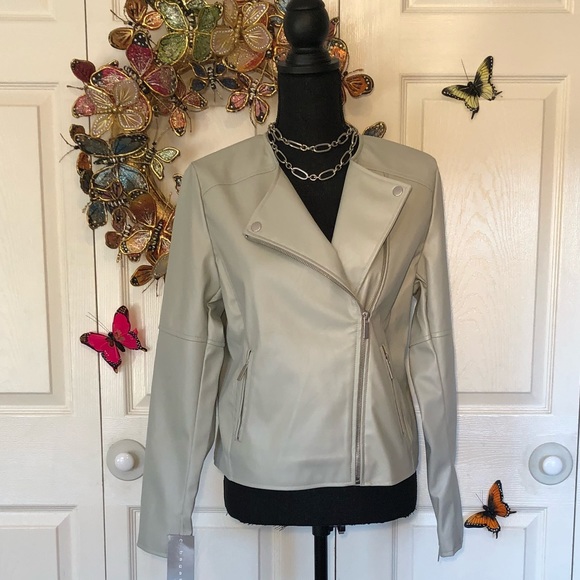 💼 Bagatelle Pearl Gray Moto Jacket - Picture 2 of 15